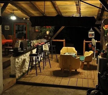 Πανσιόν Mm Muta